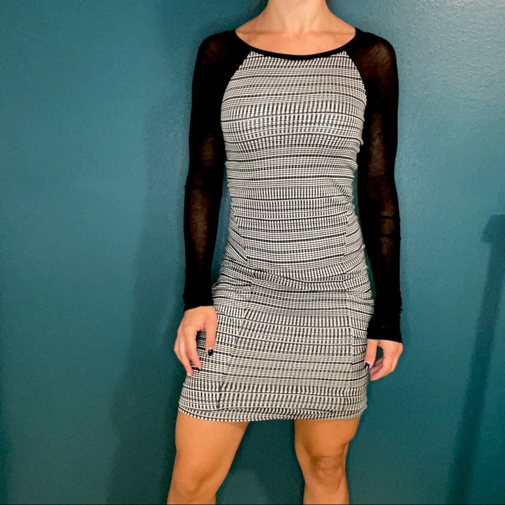 BCBG Maxazria B&W print dress